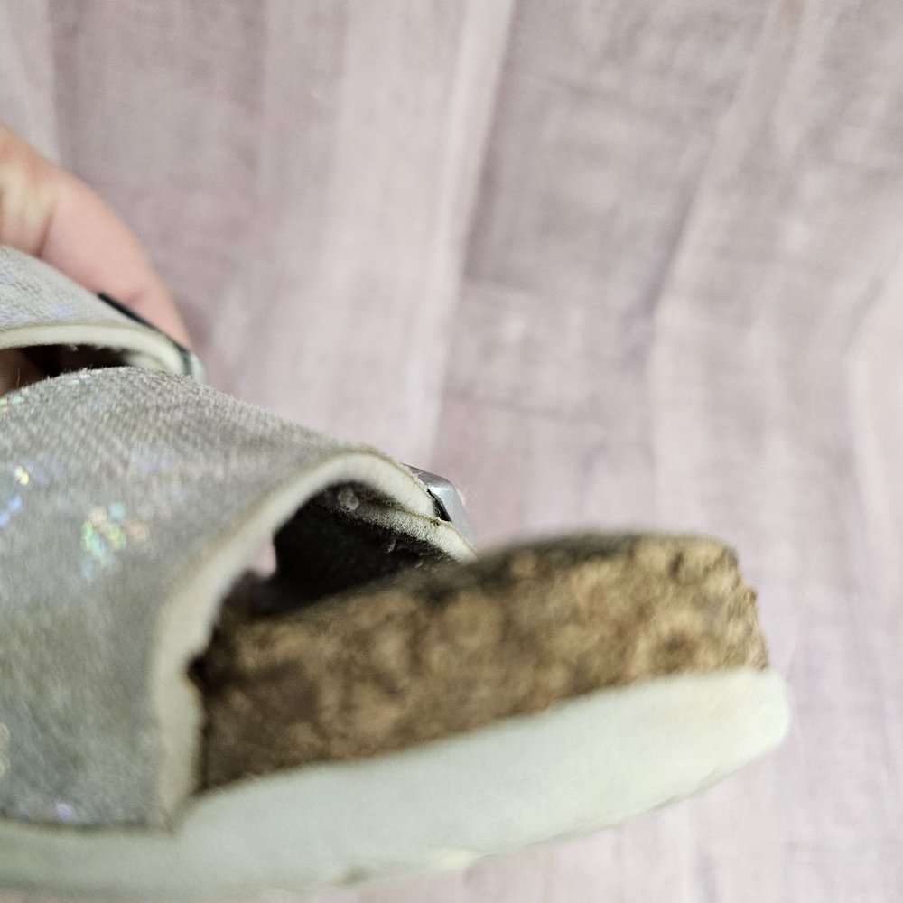 Birkenstock Girls Size 33 Holographic Sparkle Arizona Slip On Sandals Shoes - Picture 9 of 13